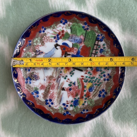 Vintage Japan Decorative Plates Set - Picture 8 of 8